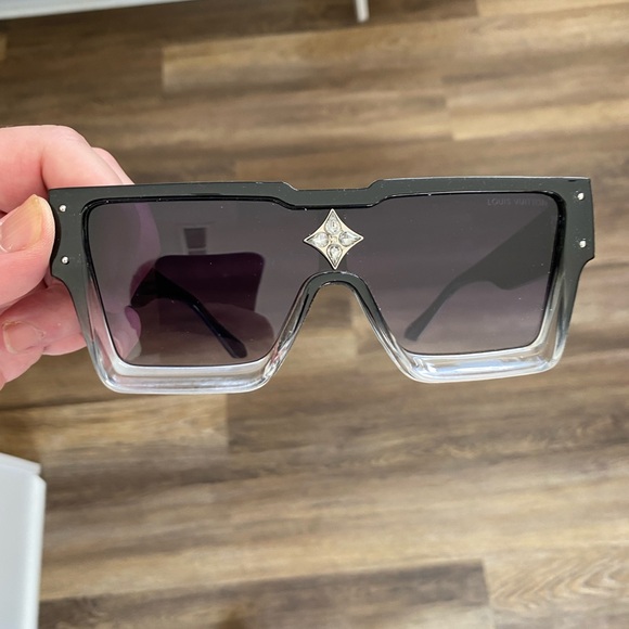 Louis Vuitton Black and Clear Geometric Sunglasses - Picture 1 of 10